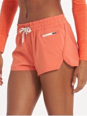 Vuori Clementine 2.0 Shorts Lined Run Zip Pocket